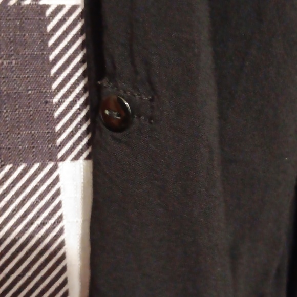 Black Long Sleeve Blouse - Picture 4 of 4